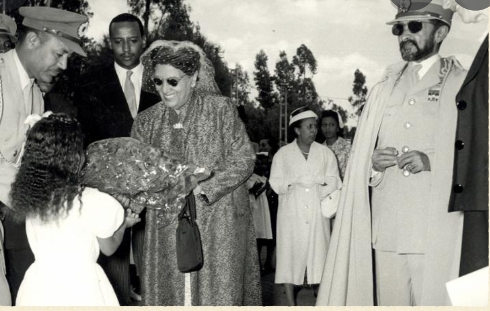 Imperatriz Menen I e a&nbsp;educação